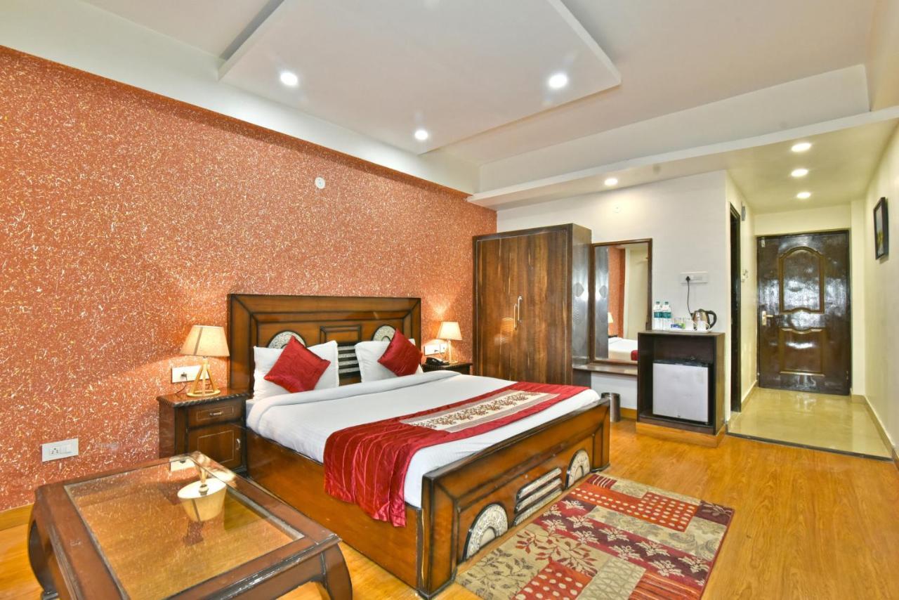 Satyam Int. By Pineberry Hotels Dalhousie Eksteriør bilde